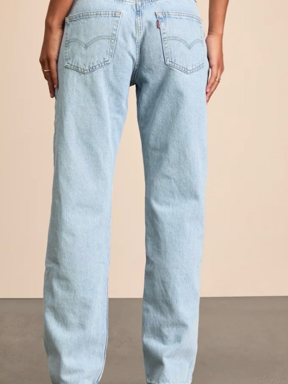 Levi's 501 Button Fly Light Wash Women’s Straight Jeans Size 28x 30” 10.5”Rise